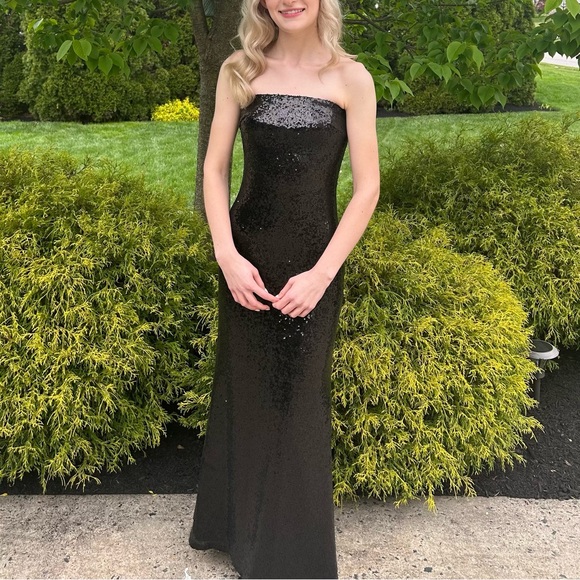 Its Milla sequin strapless maxi gown - Picture 2 of 7